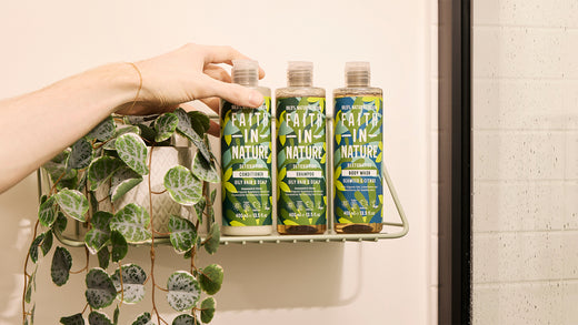 Our carefully selected 99.5% natural origin ingredients