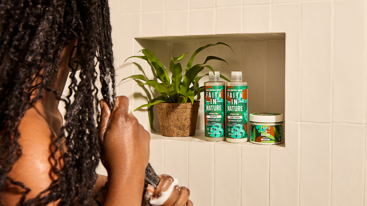 Benefits of coconut oil for hair