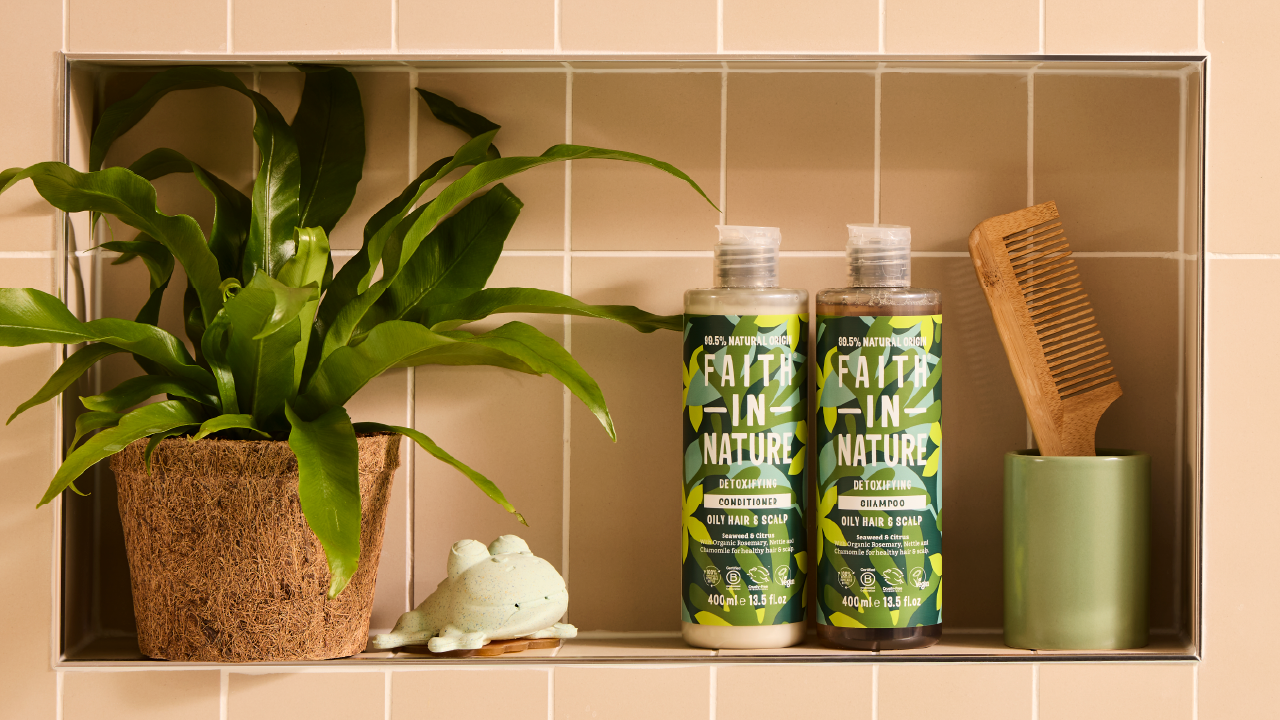 How To Use Seaweed Shampoo For Healthier Hair